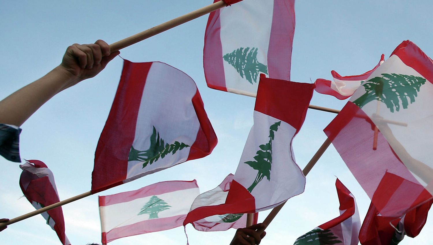 الانتخابات النيابية في لبنان.. من يريد تطييرها؟