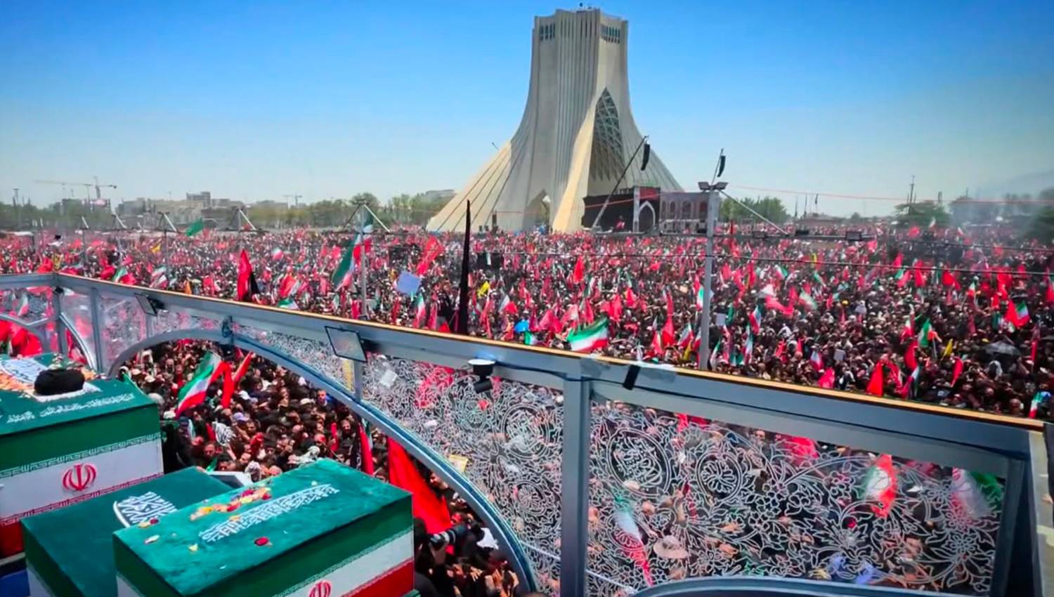 الحرب الإدراكية الإيرانية: كيف أعادت طهران رسم صورتها في عقل الخصم؟