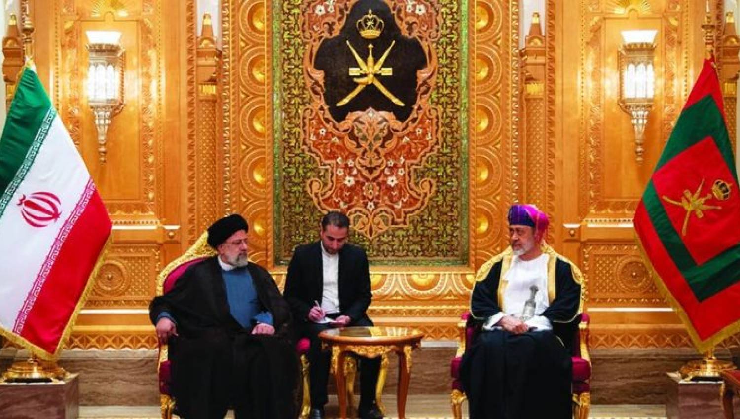 سلطان عمان في إيران: انفراجات كبيرة في الملفات الحساسة