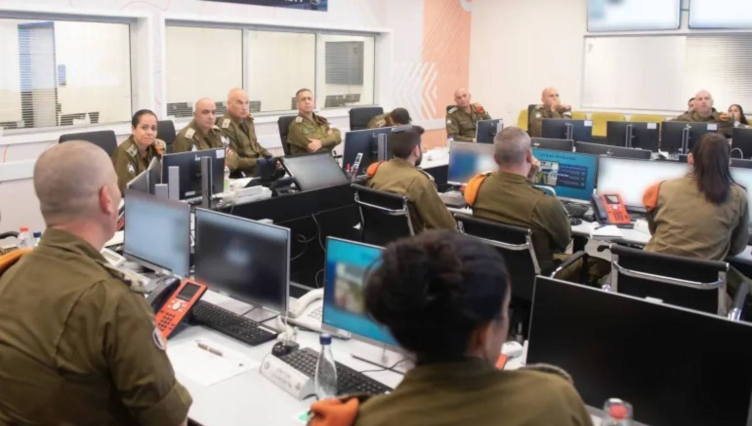 التغلغل الاستخباري الإسرائيلي في الدول العربية: البنية والأدوات والتحولات الاستراتيجية