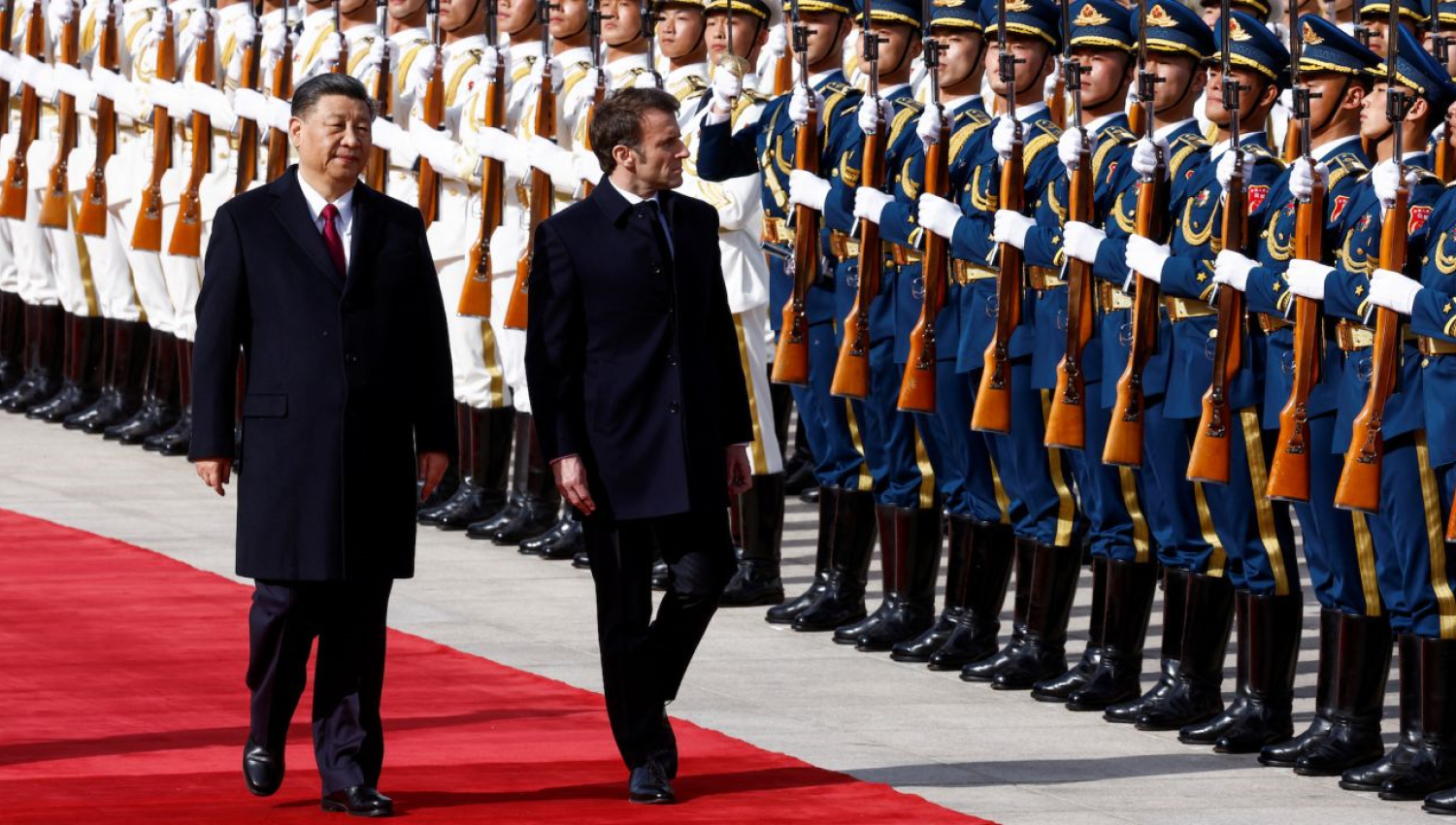 ماكرون يتوجه إلى الصين بتوقعات عالية لإنقاذ أوروبا