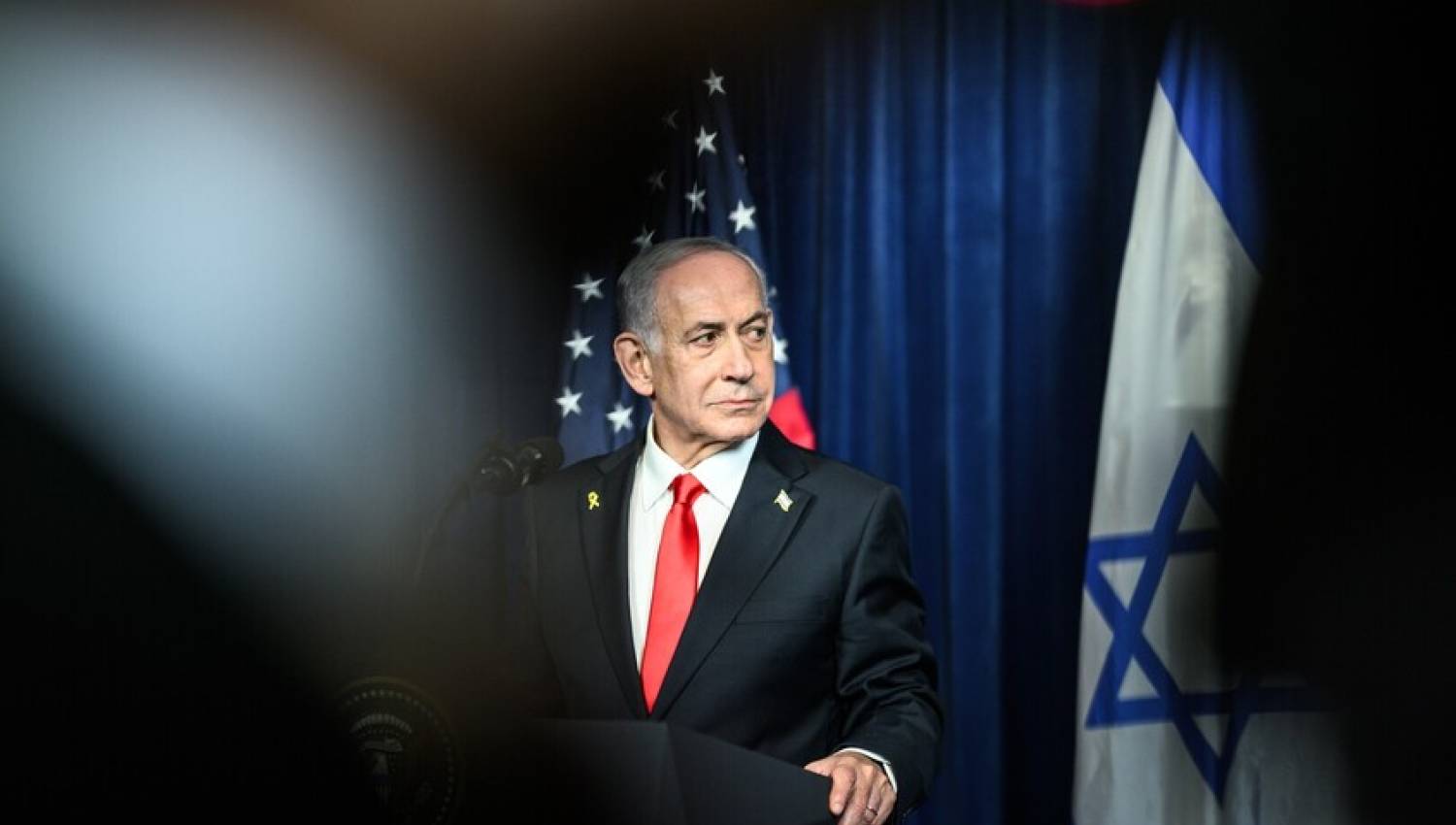 كيف يشتري نتنياهو بقاء حكومته؟