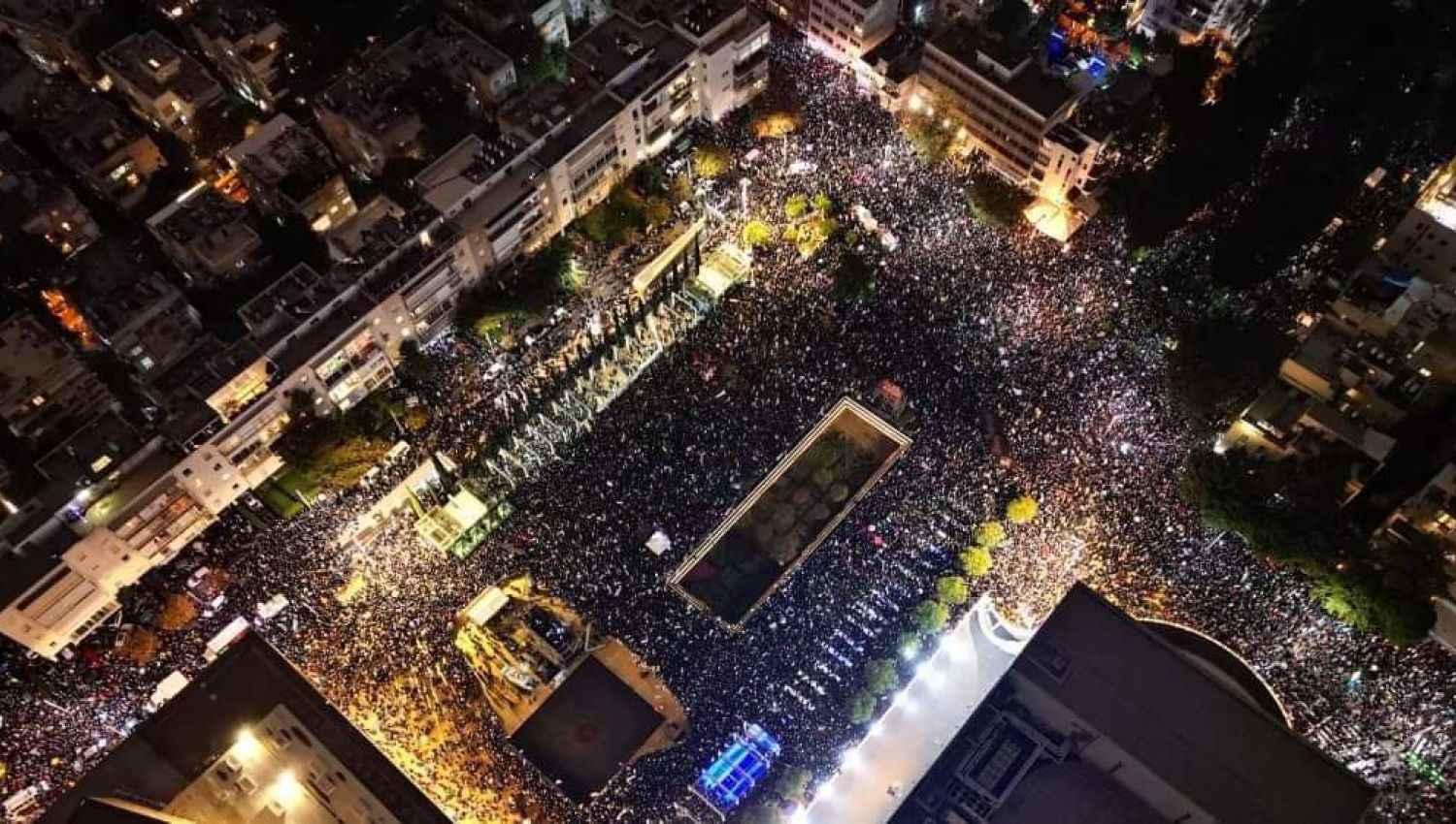 أكبر مظاهرة ضد حكومة نتنياهو: 100 ألف مستوطن في الشوارع