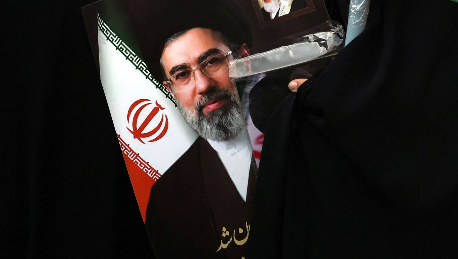 السيد مجتبى خامنئي محبط لرهان الاستكبار