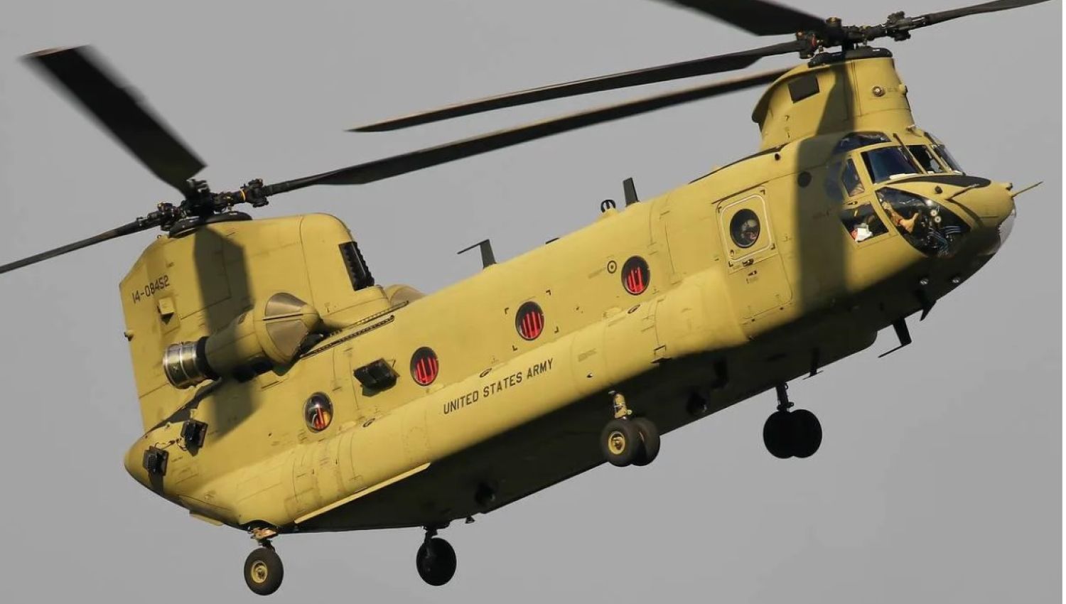 مصر تشتري طائرات "شينوك 47" العسكرية الاميركية: الأزمة الاقتصادية خارج الاولويات 