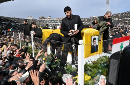 تشييع السيد نصر الله والسيد صفي الدين