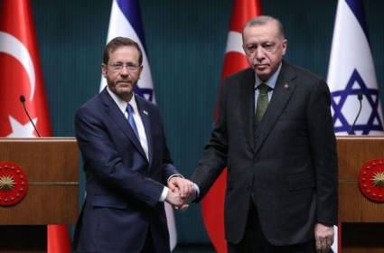صراع تركيا مع الكيان المؤقت: حقيقة أم لعبة سياسية؟