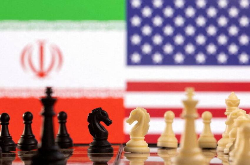ترامب بين الخداع والضياع.. هل يشارك في العدوان على إيران؟